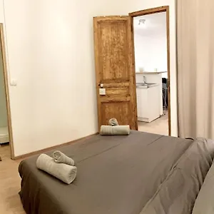 https://superbe-appartement16.fr-paris.fr